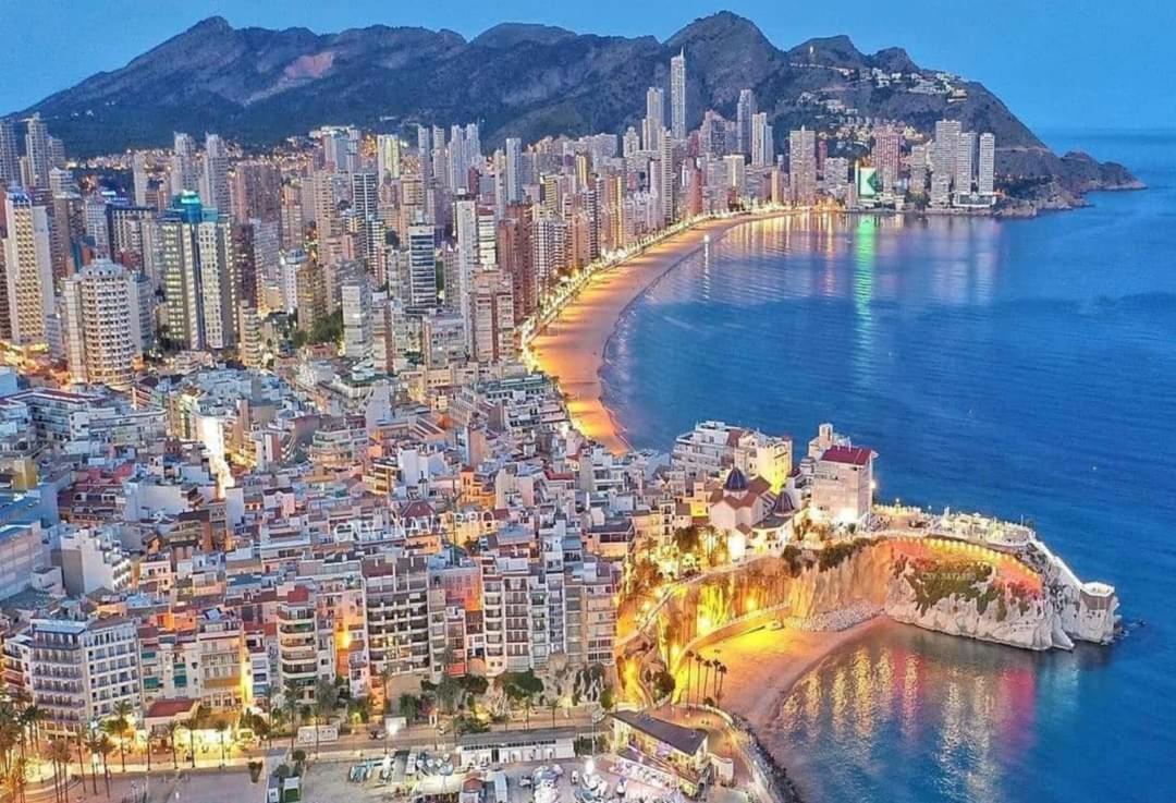 Apto Sm Montecarlo P19 Edif.Gemelos 15 Benidorm Playa Levante Bagian luar foto